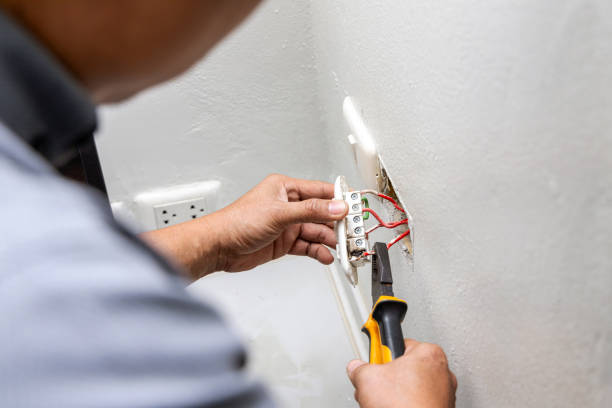 Best Commercial Electrician Services  in East Camden, AR